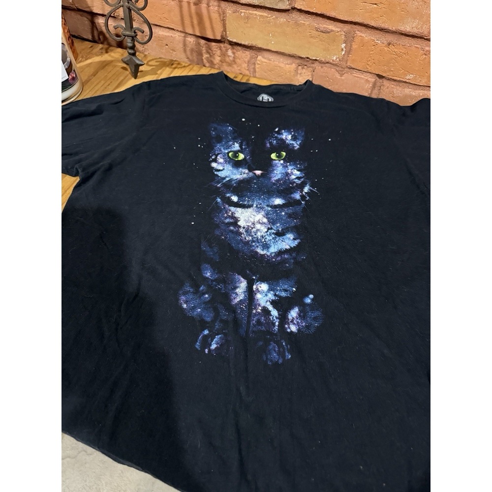 Hybrid Threads Women's Medium Cat Space Galaxy Cosmic Black T Shirt Universe